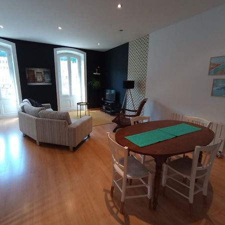 Tulle : Bel Appartement Lumineux En Centre Ville Екстер'єр фото