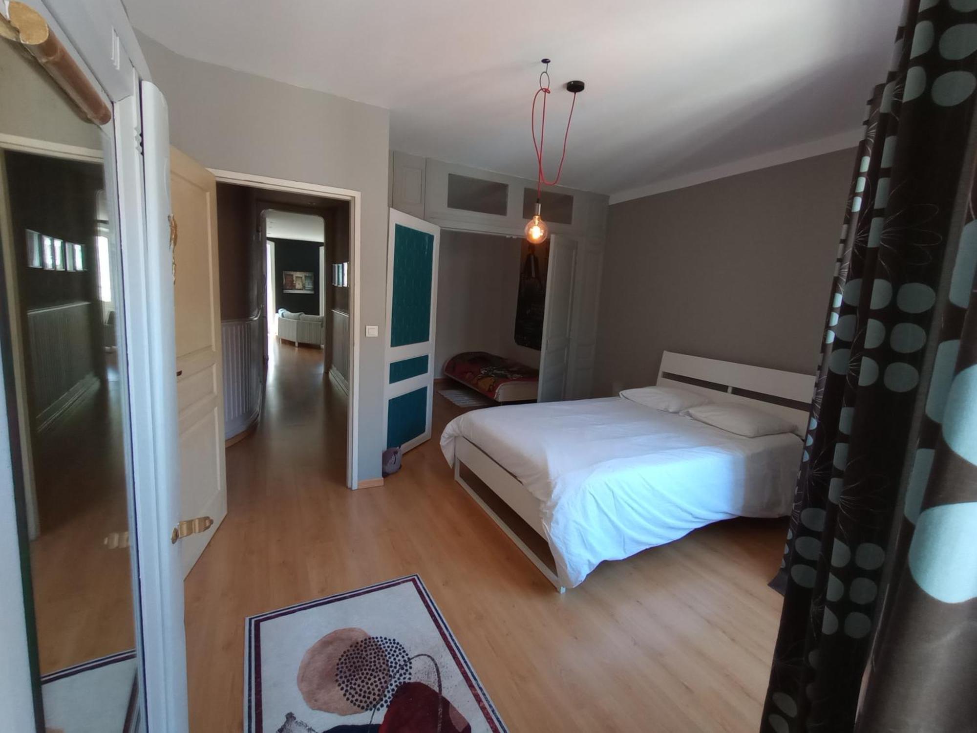 Tulle : Bel Appartement Lumineux En Centre Ville Екстер'єр фото