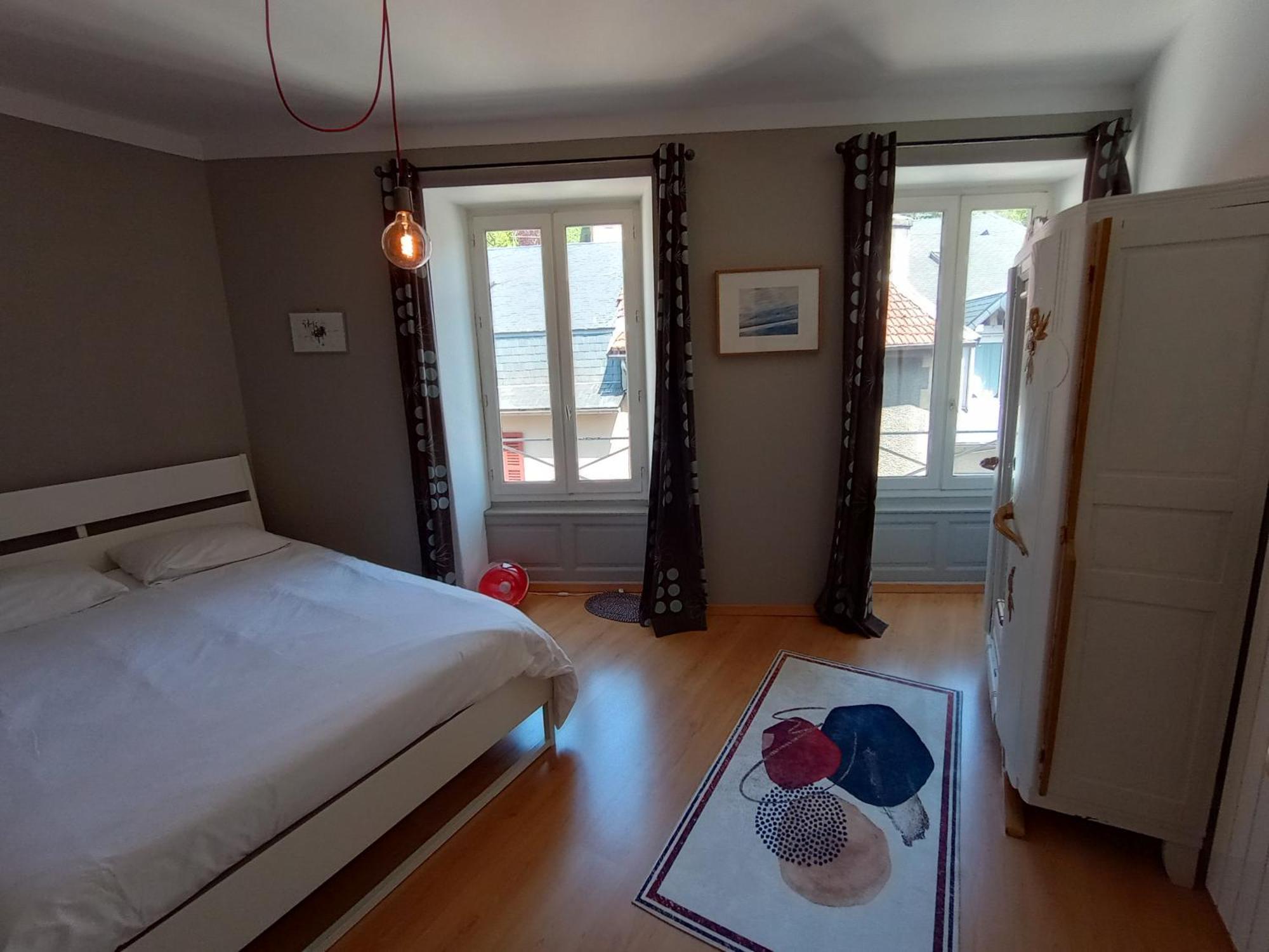 Tulle : Bel Appartement Lumineux En Centre Ville Екстер'єр фото